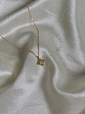 Vélaire Necklac