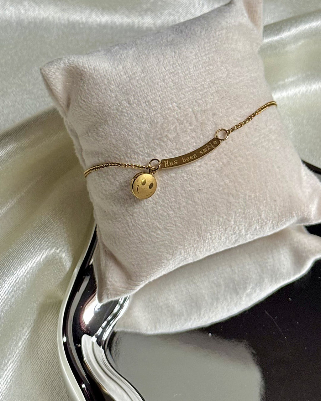 Has Been Smile Bracelet