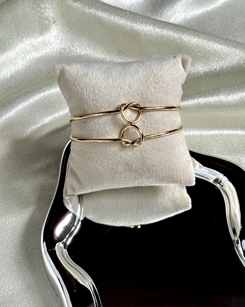 Double Knot Adjustable Bangle