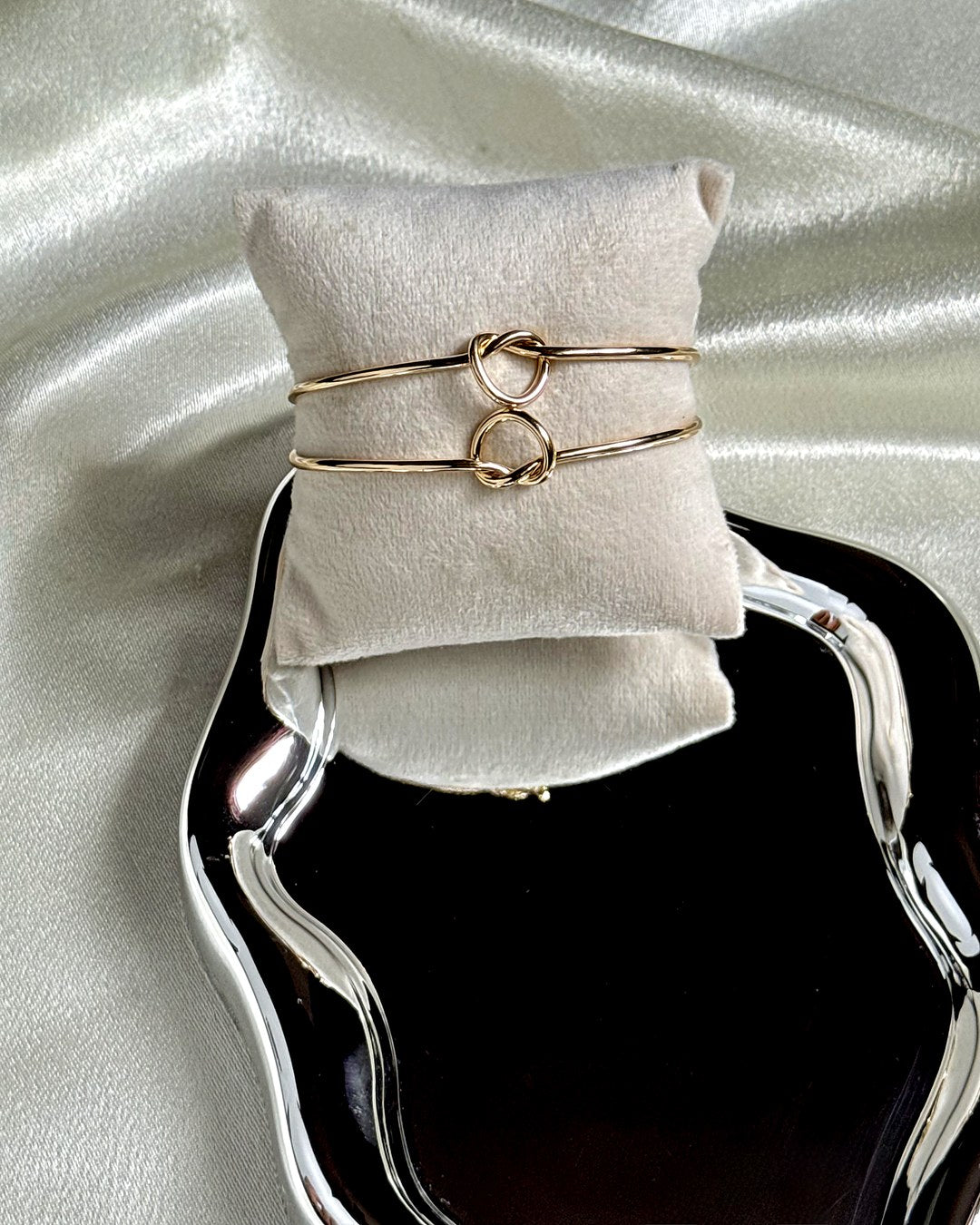 Double Knot Adjustable Bangle