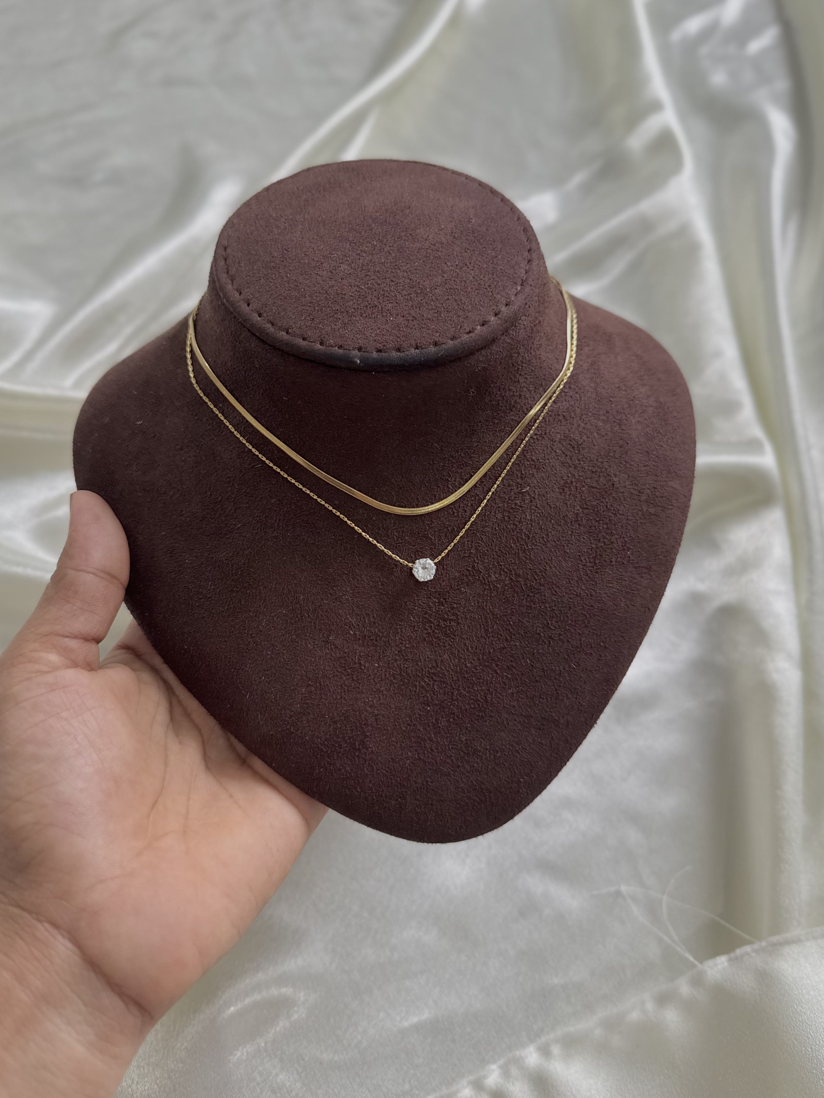 Ivy Gem Necklace (White)