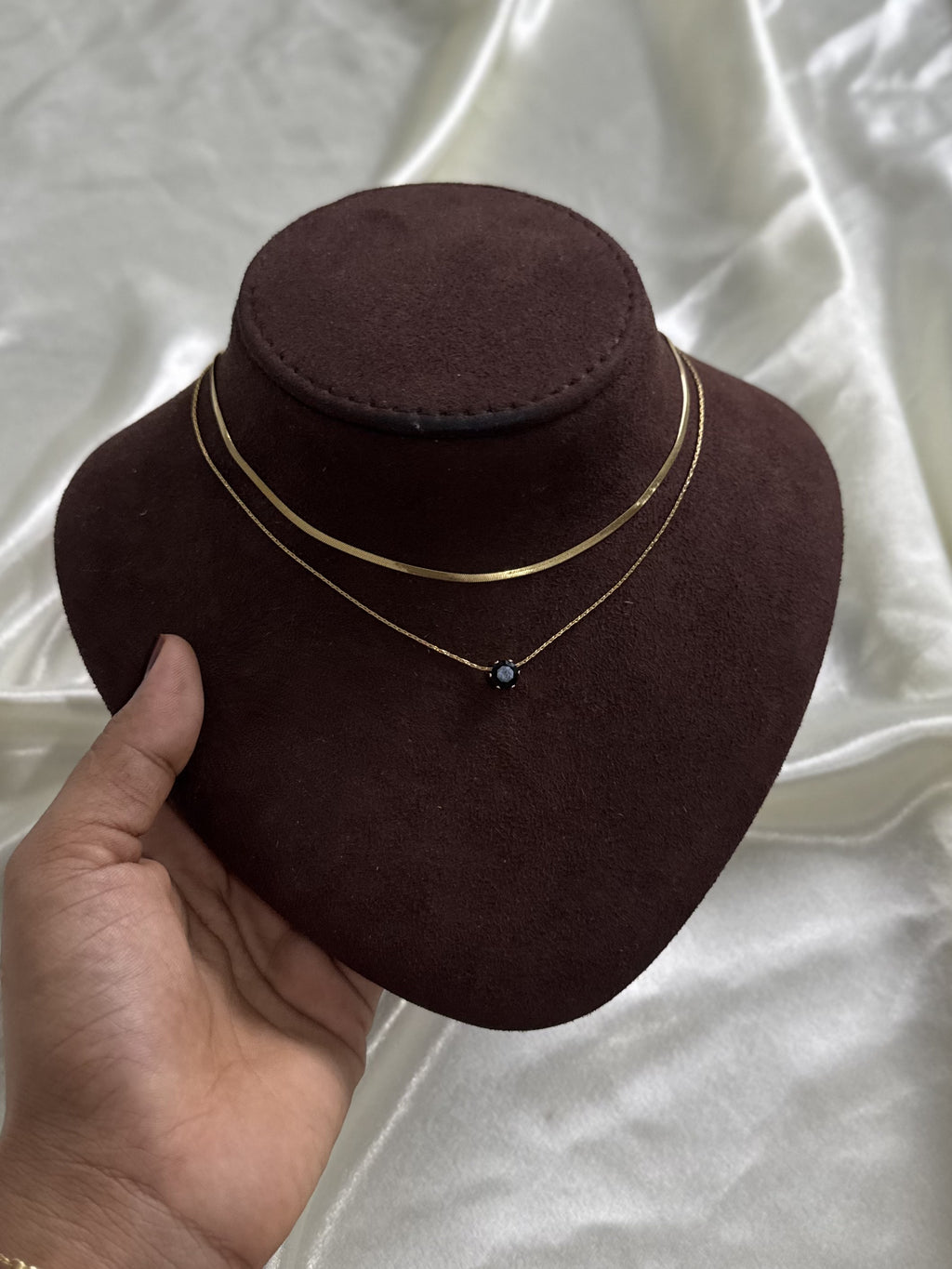Ivy Gem Necklace (Black)