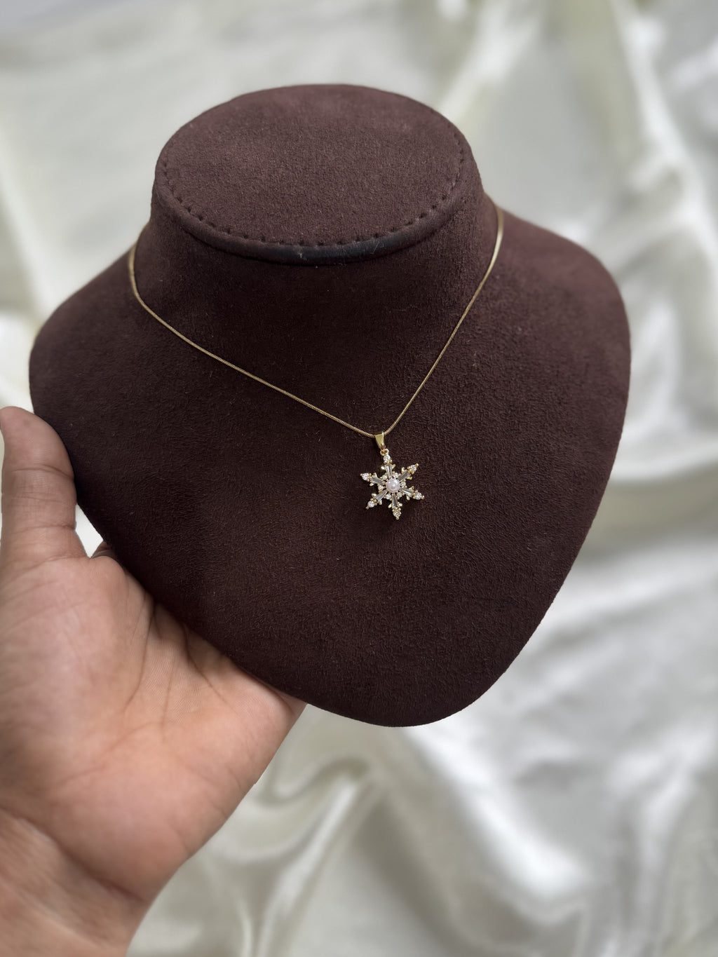 The Crystal Frost Necklace
