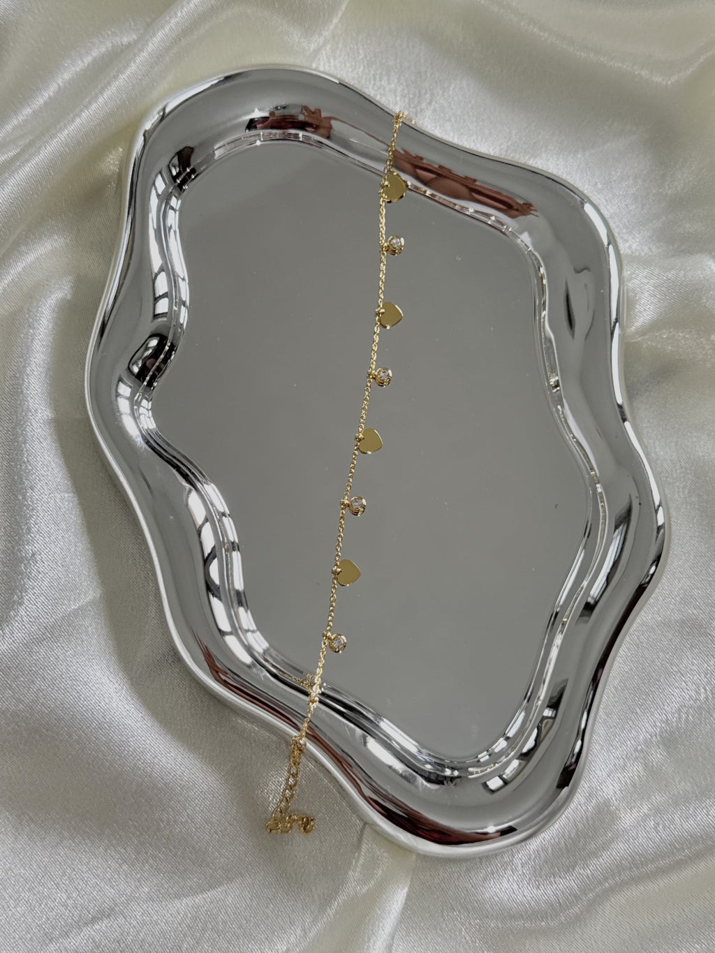Heart Hanging Bracelet