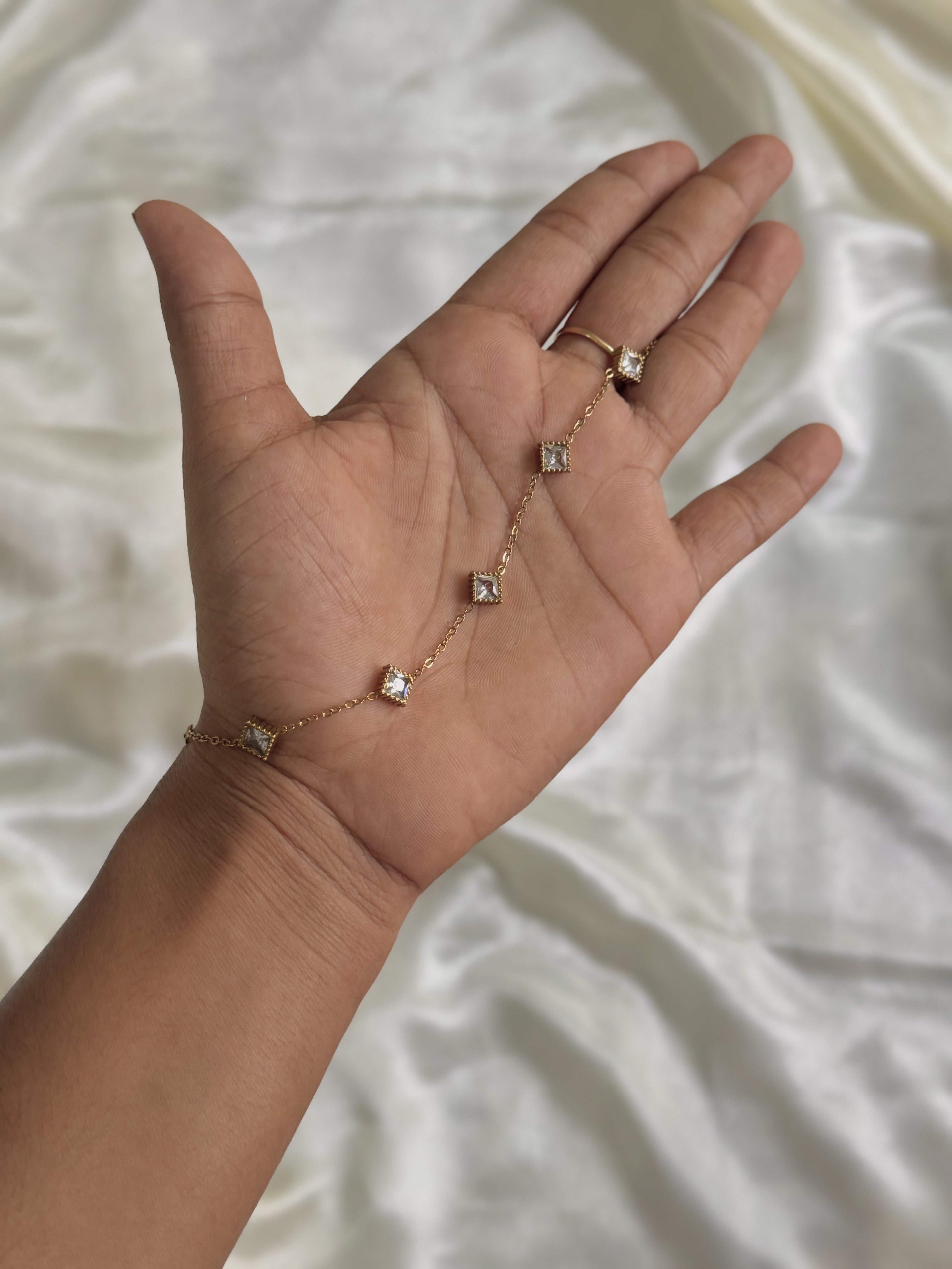 Riviera Spectrum Bracelet (White Stone)