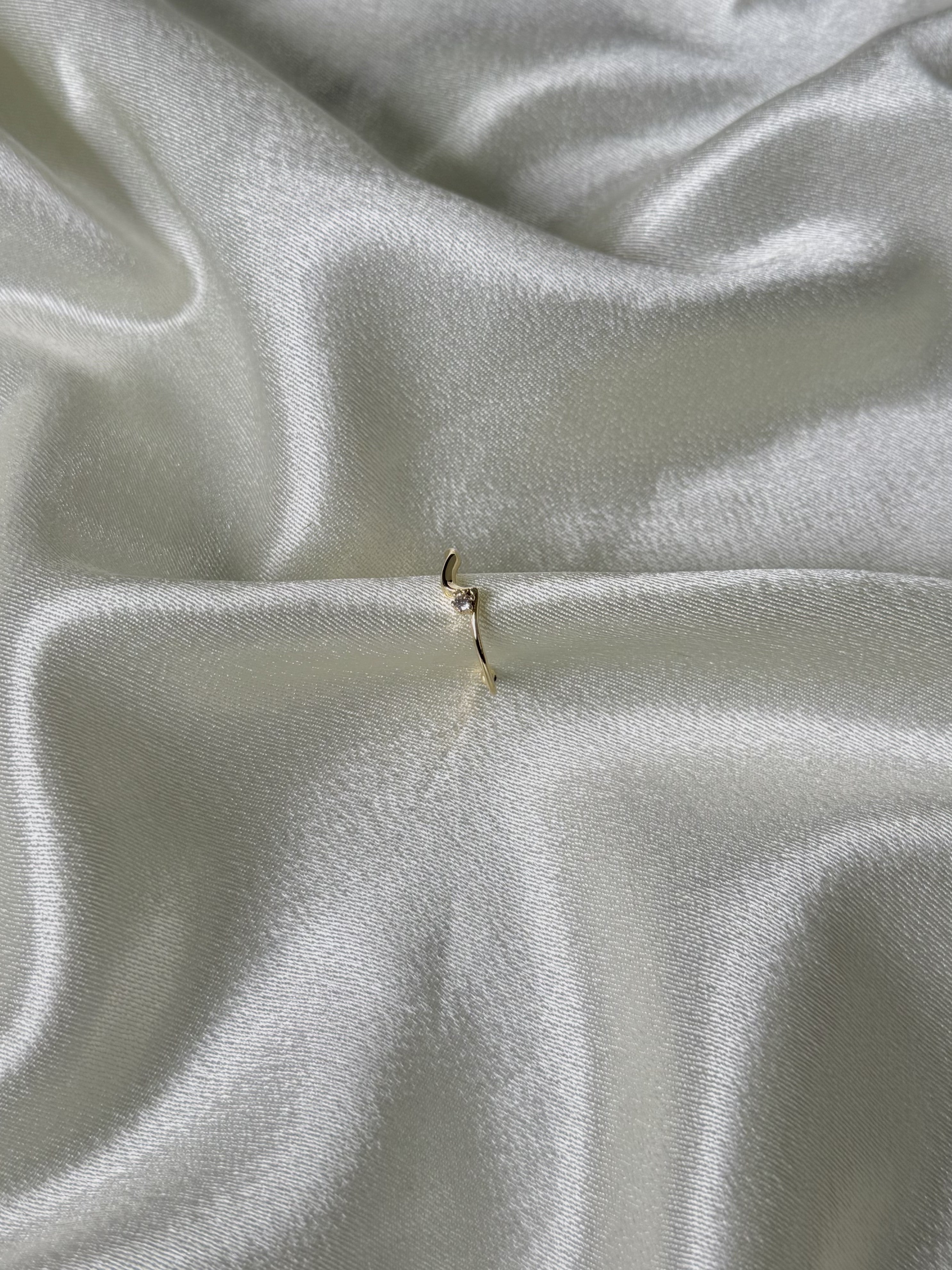 Linea Ring