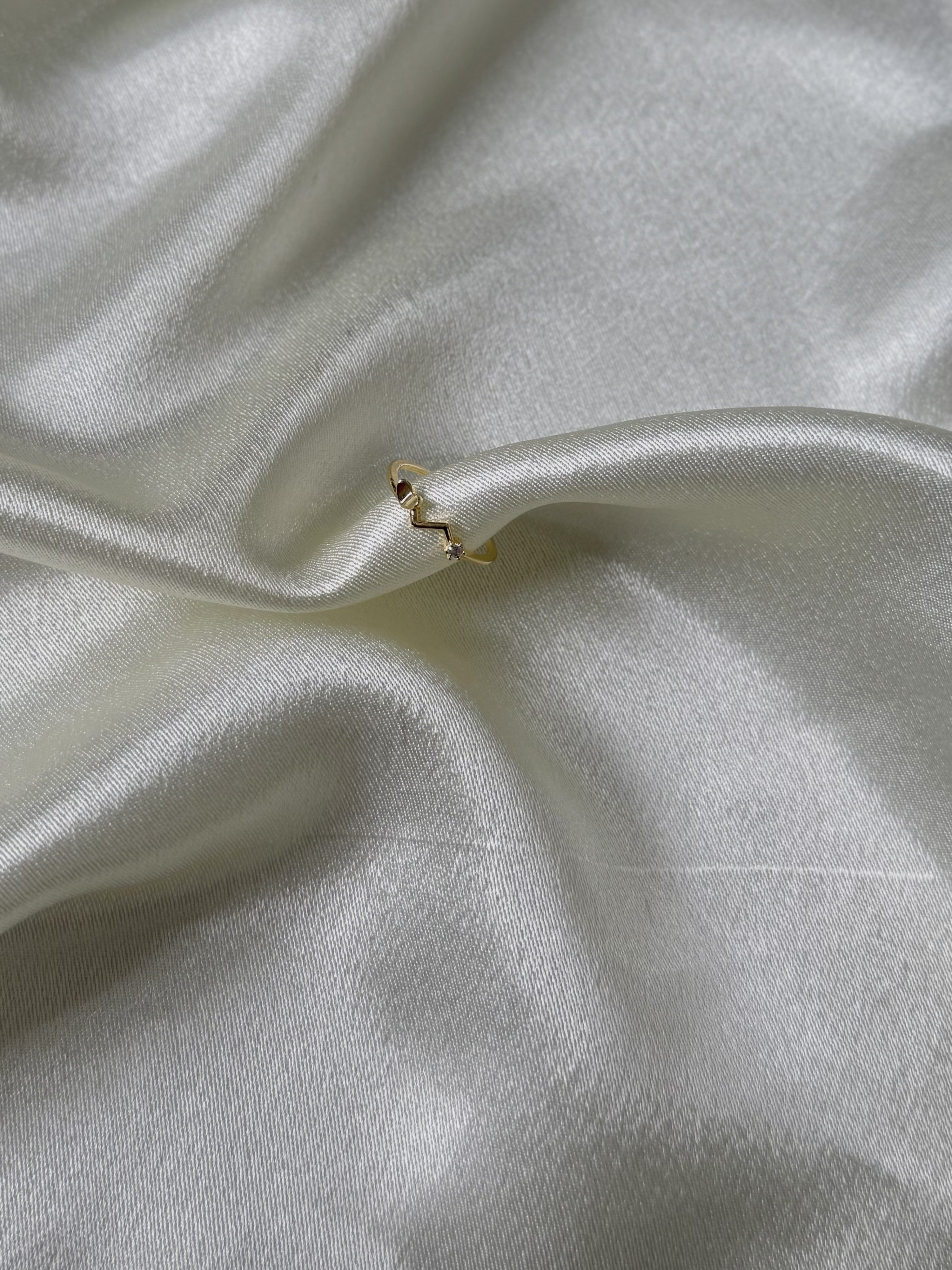 Luna Curve Ring