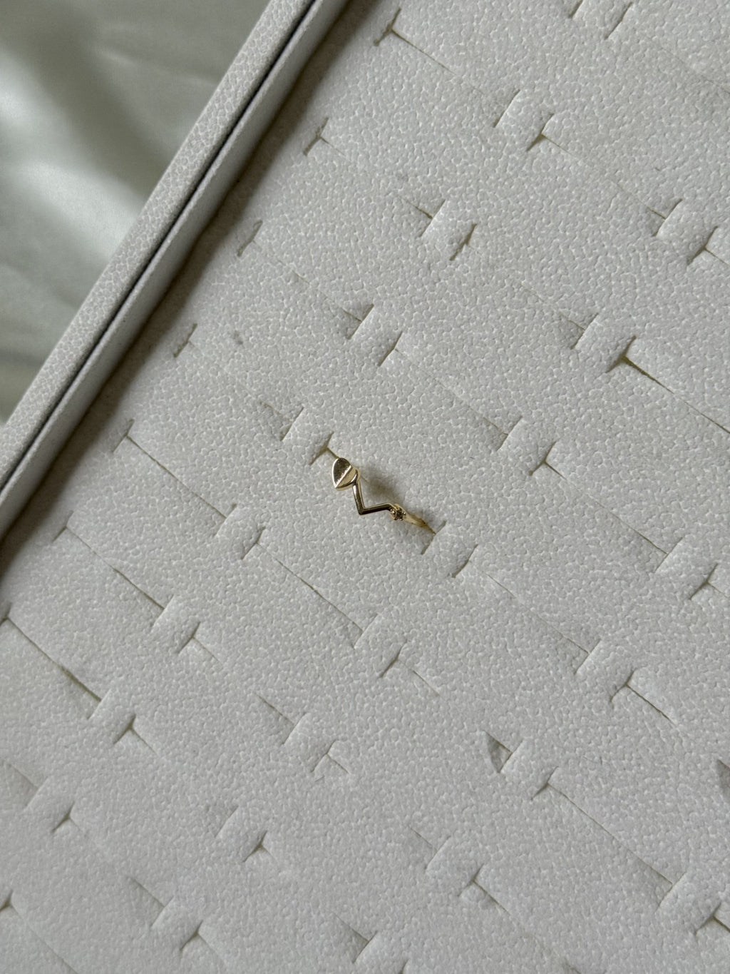 Luna Curve Ring