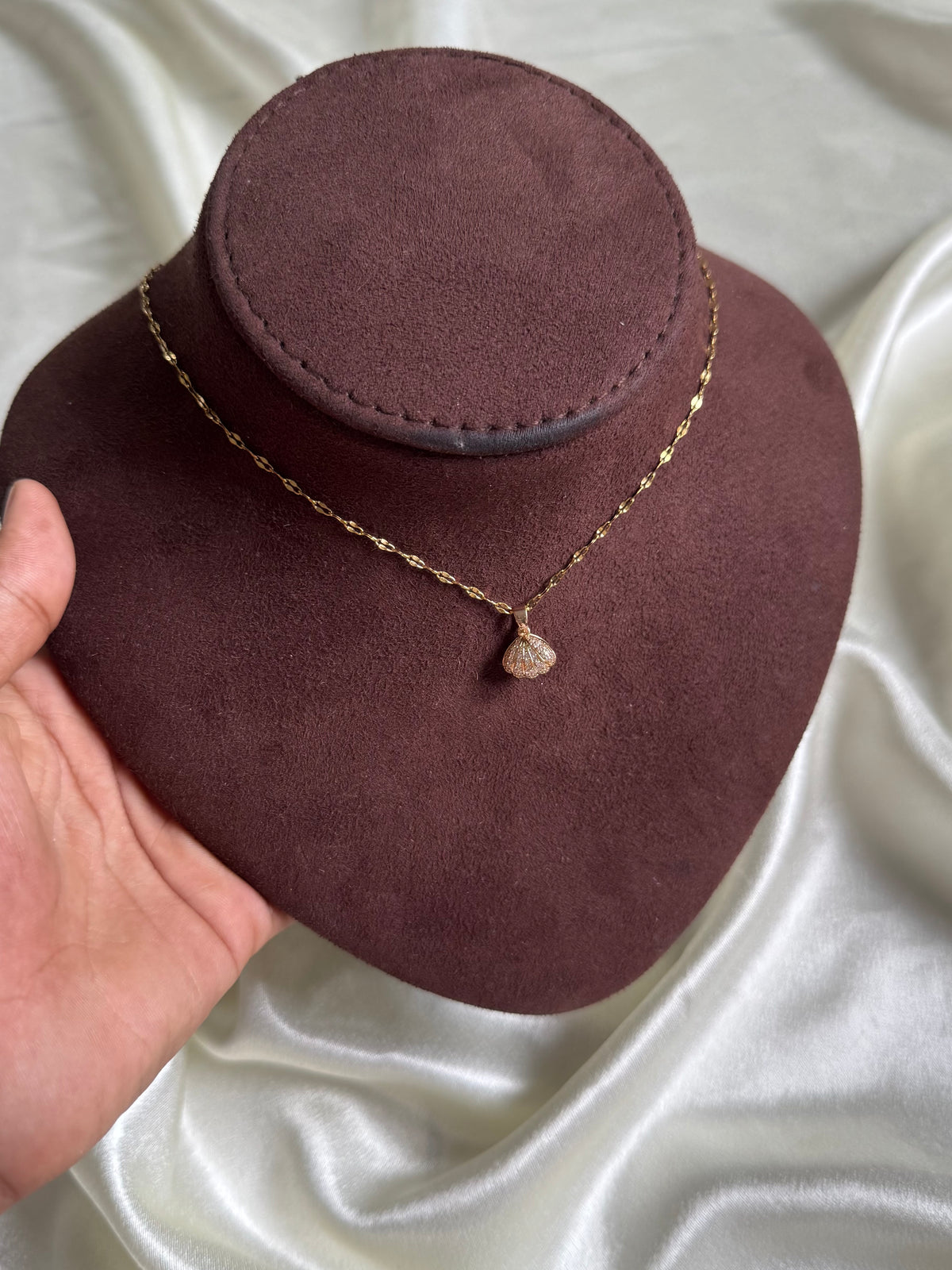 Amélie Pearl Necklace