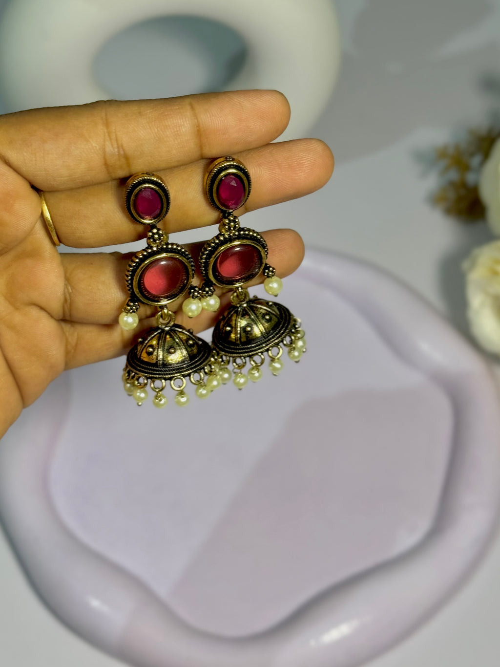 Meher Jhumka (red)