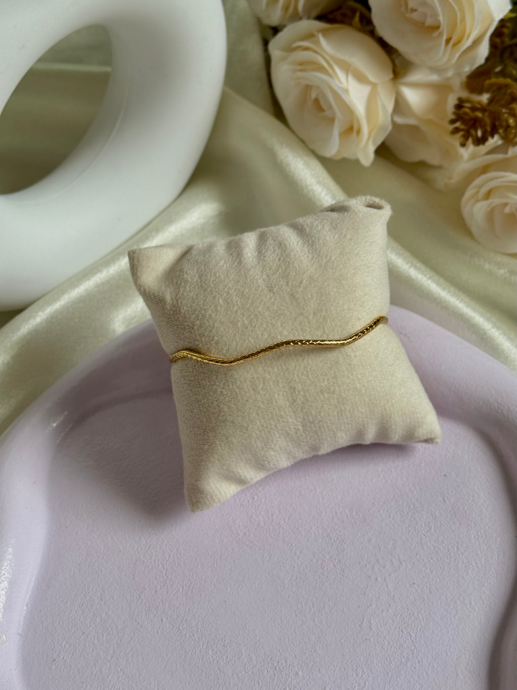 Serpentine bangle (single piece)